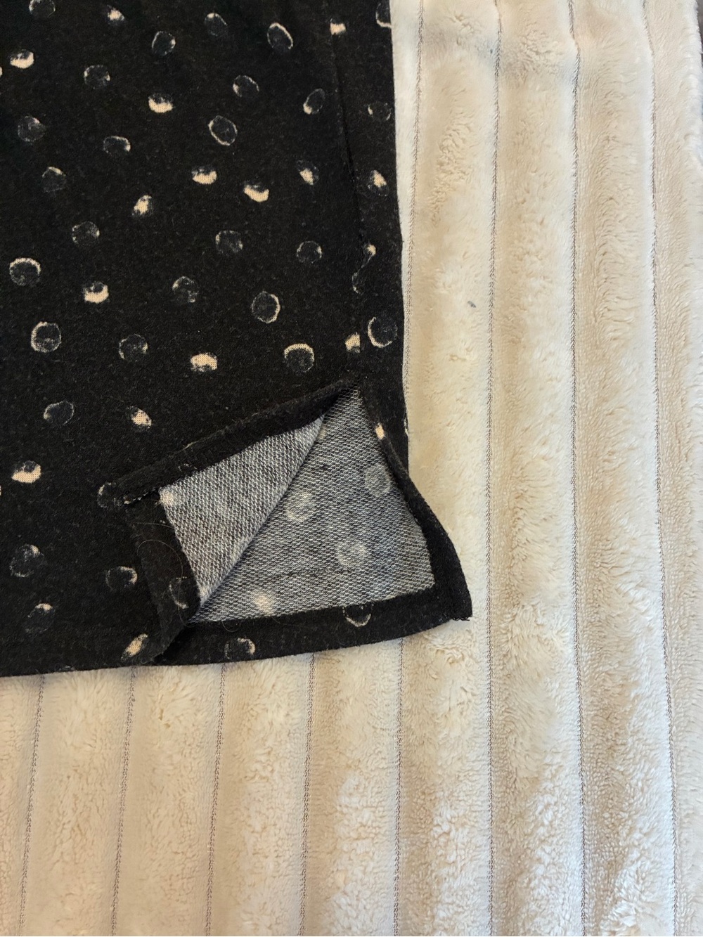 🖤⚪ MerrySkye Tunic Top | Size 0X | Black & Cream Print - Picture 4 of 4
